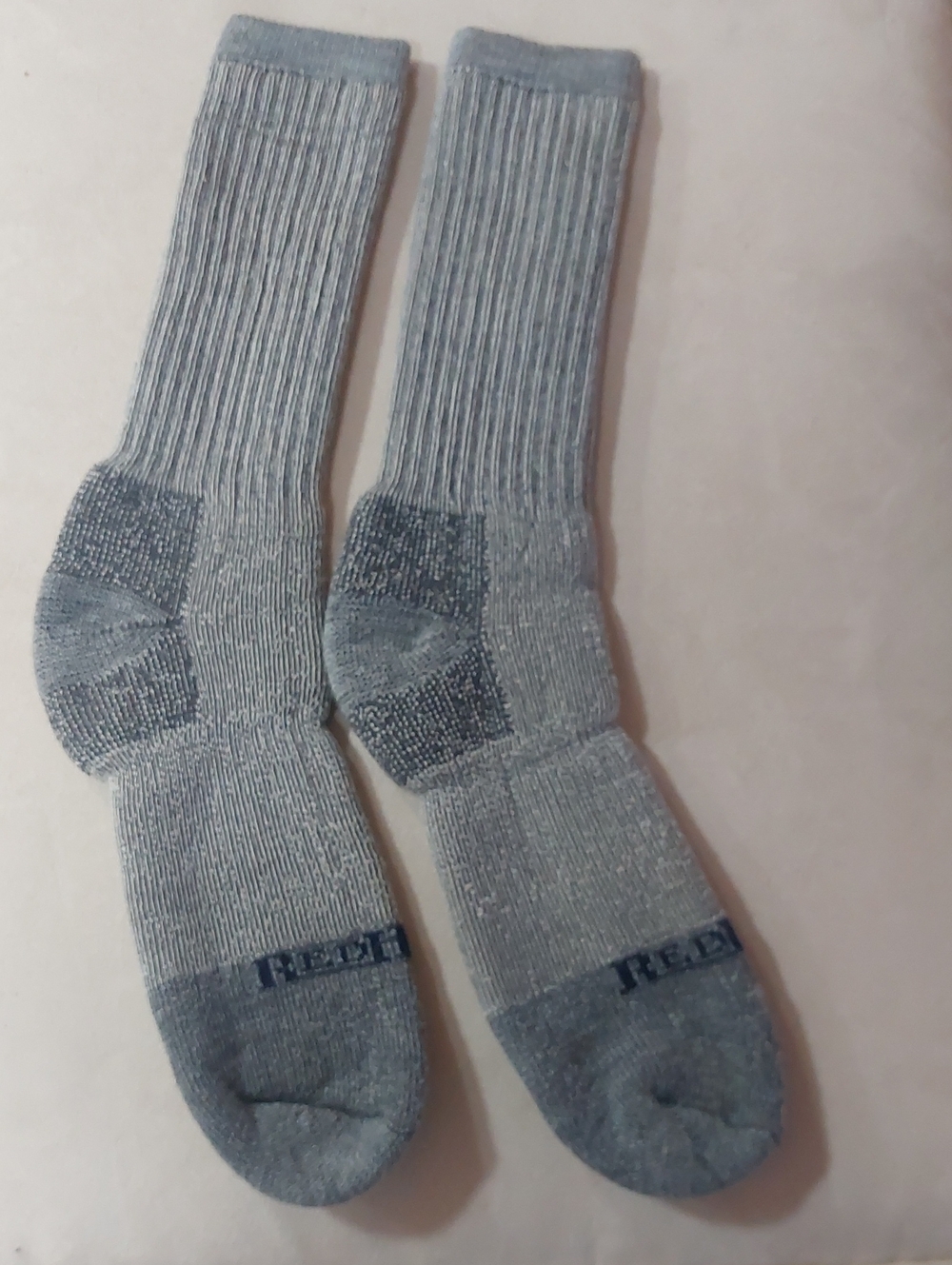 NWOT RedHead Men's Crew Athletic Socks in Light Gray